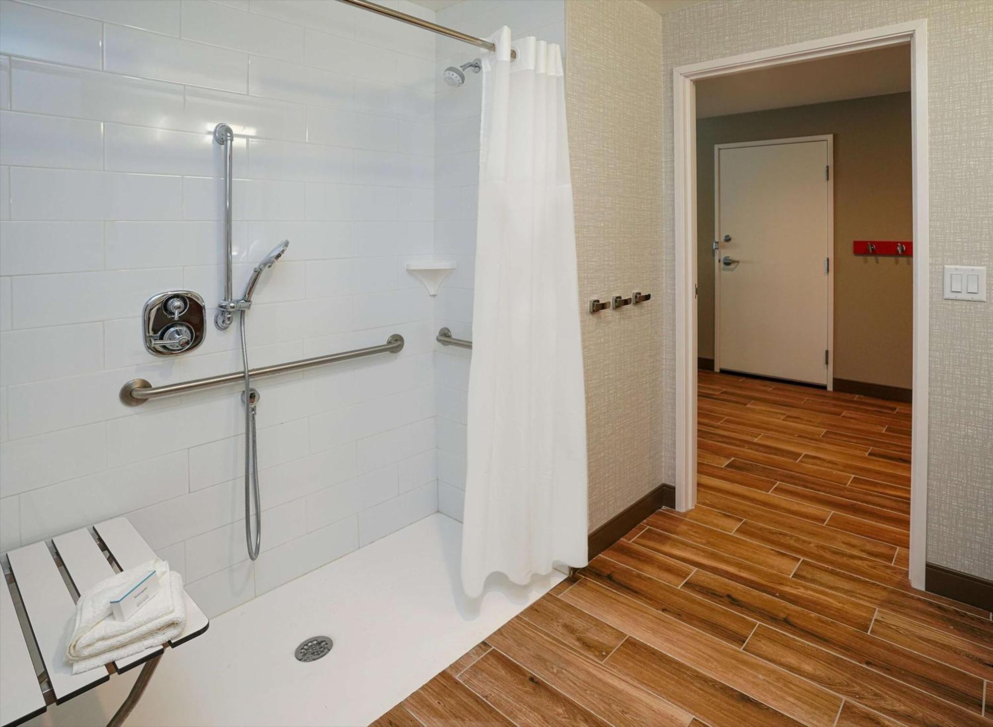 Hampton Inn Colorado Springs I-25 Central Екстериор снимка