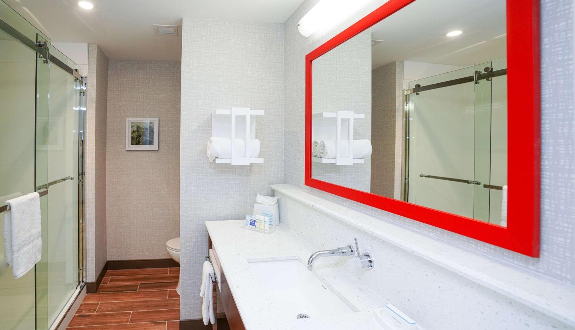 Hampton Inn Colorado Springs I-25 Central Екстериор снимка